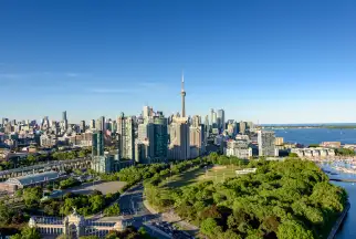 Toronto skyline with the CN tower