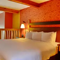 Premium Loft Suite