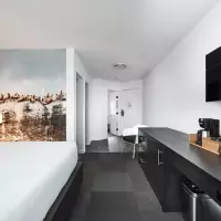 Queen Suite