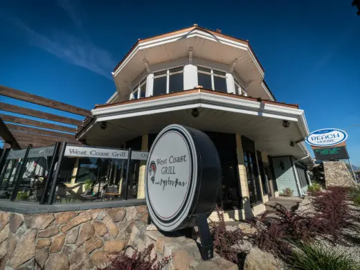 Prestige Beach House Kelowna, WorldHotels Crafted Collection
