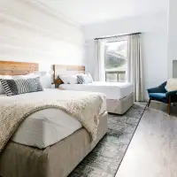 Mountain View Room