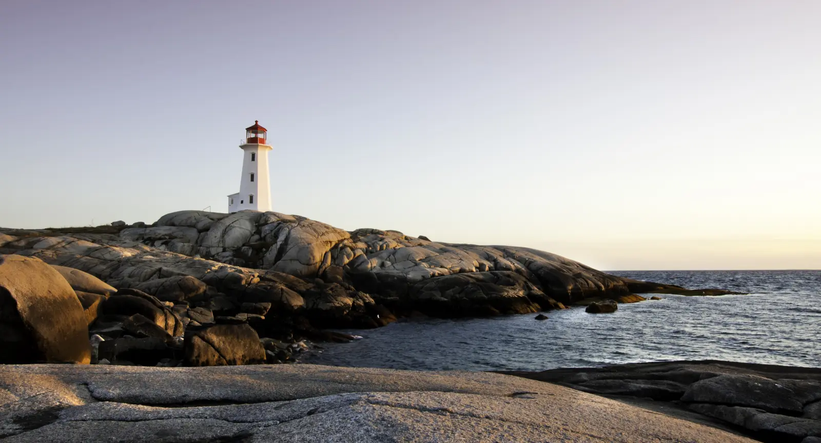 Peggy's Cove Lighthouse, Nova Scotia