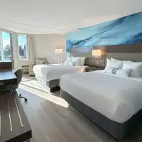 Coast Two Queens