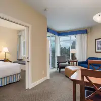 1 Bedroom Suite Bluff