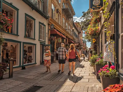 quebec-hal-adobestock_298149472.jpg