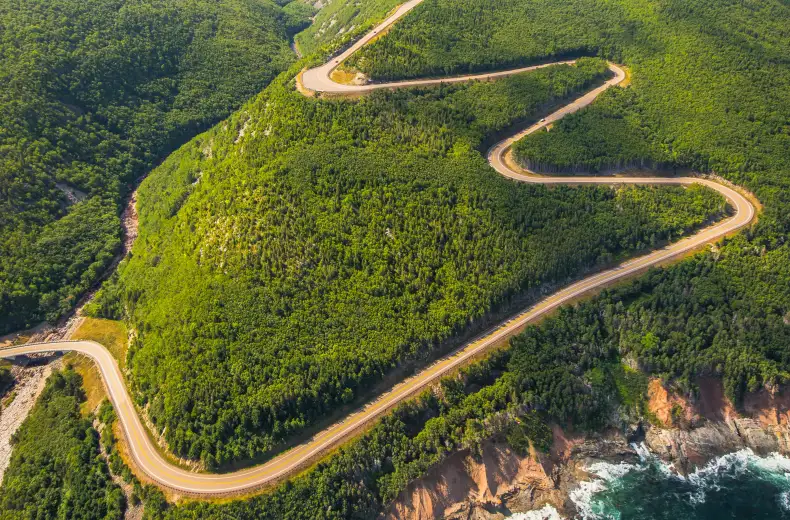 cabot_trail_w_celtic_airrev.jpg