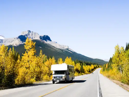 icefields-parkway-banff-national-park-motorhome.jpg