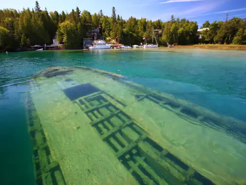 istock-153097267-tobermory.jpg