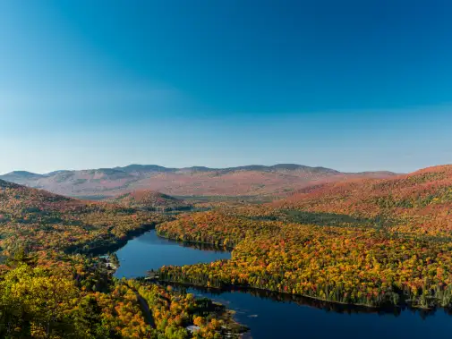 istock-1029173170-mont-tremblant.jpg