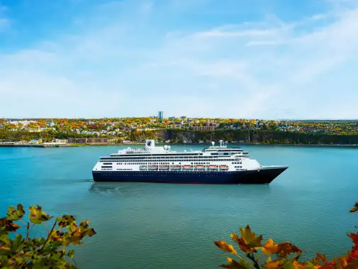 volendam-saint-lawrence-river-303975939-mod.jpg