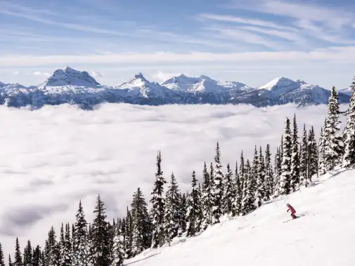 canada_british_columbia_revelstoke_mountain_resort_skiing_photo_mitch_winton_source_kootenayrockies.com.jpg